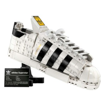 Creator 10282 Adidas LEGO